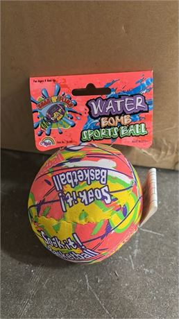 Soak N' Fill Water Sports Ball, Soak And Fling