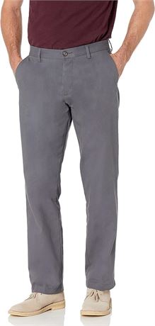 31Wx30L  Essentials Men's Classic-Fit Wrinkle-Resistant Flat-Front Chino Pant