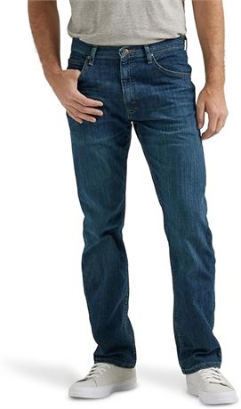 37Wx30L Wrangler Mens Classic 5-Pocket Regular Fit Flex Jean