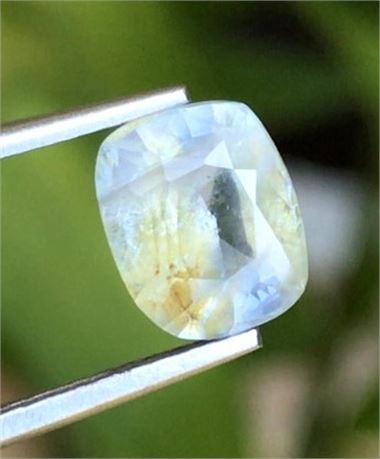 2.10 ct **Certified** Bi-colour Sapphire Gemstone -  ($1,050 Appraisal)