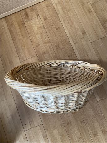 Oval tapered natural wicker basket