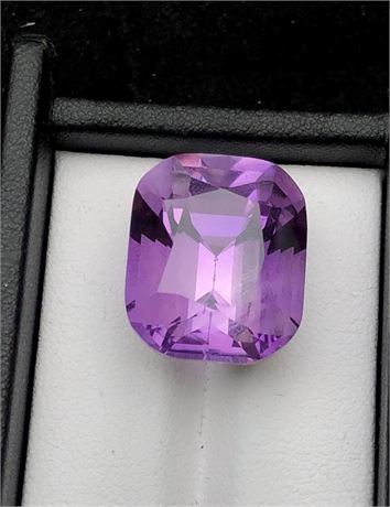 27.70 cts Faceted Cut Natural Amethyst Gemstone (Appraisal - $3,685)