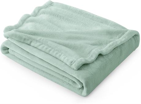 50"x60" Bedsure Fleece Throw Blanket for Couch - Sage Green