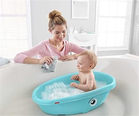 Fisher-Price Baby to Toddler Bath Whale of a Tub